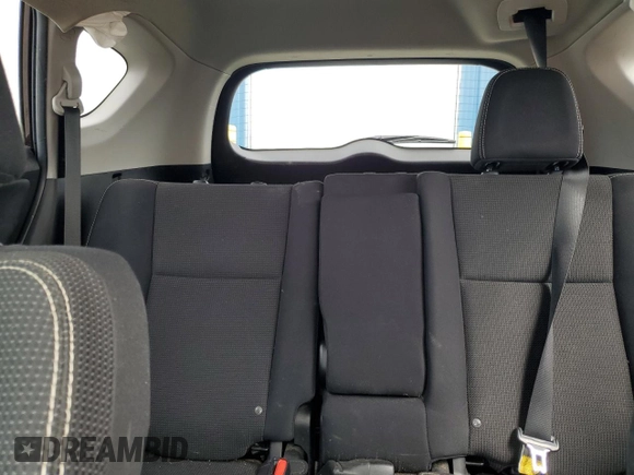 2018 Toyota RAV4 XLE with VIN 2T3RFREV2JW841670, listed as a Copart auction lot 50700675 with Not Provided miles and Salvage Title. Bid and sale history available at DreamBid. Image 10.