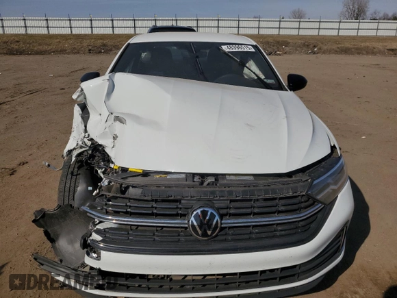 2024 Volkswagen Jetta Sport with VIN 3VWAM7BU2RM005547, listed as a Copart auction lot 48396515 with Not provided miles and Non repairable. Bid and sale history available at DreamBid. Image 5.