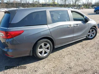 2019 Honda Odyssey EX with VIN 5FNRL6H53KB015260, listed as a IAAI auction lot 42106324 with 67,447 mi miles. Bid and sale history available at carsss.com. Image 4.