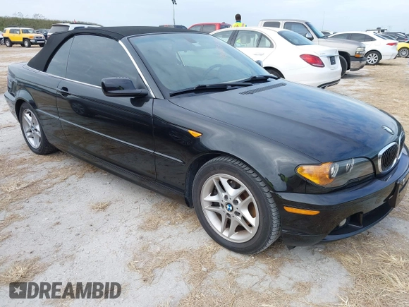 2004 BMW 3 Series 325Ci with VIN WBABW33414PL25483, listed as a IAAI auction lot 40604293 with 1 mi miles. Bid and sale history available at carsss.com. Image 1.