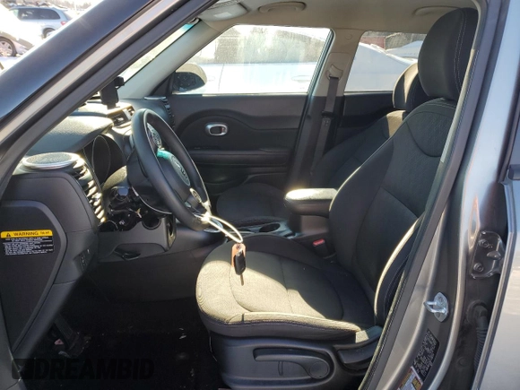 2015 Kia Soul with VIN KNDJN2A28F7236350, listed as a Copart auction lot 41474255 with 92,958 mi miles and Salvage Title. Bid and sale history available at carsss.com. Image 7.