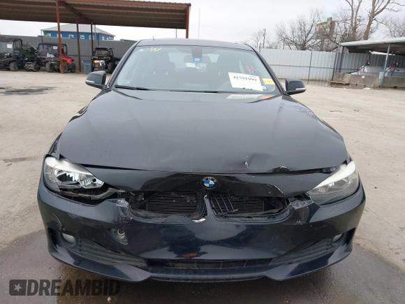 2013 BMW 3 Series 320i with VIN WBA3B1C51DK129473, listed as a IAAI auction lot 41591999 with 80,389 mi miles. Bid and sale history available at carsss.com. Image 6.