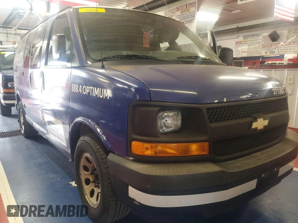 2013 Chevrolet Express Cargo z VIN 1GCSGAFX0D1138233, wystawiony jako IAAI lot #42511852 z przebiegiem 102 319 mil mil oraz . Historia ofert i sprzedaży dostępna na DreamBid. Obrazek 10.