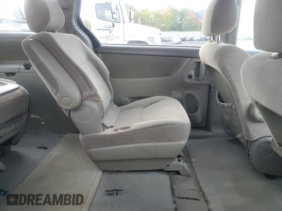2004 Toyota Sienna CE with VIN 5TDZA23CX4S018644, listed as a Copart auction lot 77444934 with 201,983 mi miles and Salvage Title. Bid and sale history available at DreamBid. Image 11.