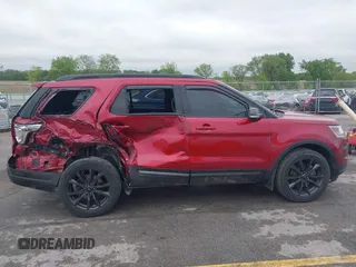 2019 Ford Explorer XLT z VIN 1FM5K8D80KGA41393, wystawiony jako IAAI lot #42287545 z przebiegiem 72 162 mil mil oraz . Historia ofert i sprzedaży dostępna na DreamBid. Obrazek 14.