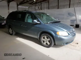 2005 Dodge Caravan SXT with VIN 2D4GP44L95R462451, listed as a Copart auction lot 50413125 with 148,573 mi miles and Salvage title. Bid and sale history available at DreamBid. Image 4.