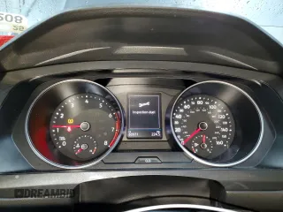 2019 Volkswagen Tiguan S z VIN 3VV0B7AX4KM026679, wystawiony jako Copart lot #49589295 z przebiegiem 80 971 mil mil oraz Szkoda całkowita • Salvage title. Historia ofert i sprzedaży dostępna na DreamBid. Obrazek 9.
