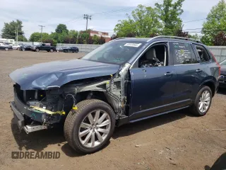 2018 Volvo XC90 Momentum z VIN YV4A22PK8J1345030, wystawiony jako Copart lot #58049965 z przebiegiem 80 877 mil mil oraz Szkoda całkowita • Salvage title. Historia ofert i sprzedaży dostępna na DreamBid. Obrazek 1.