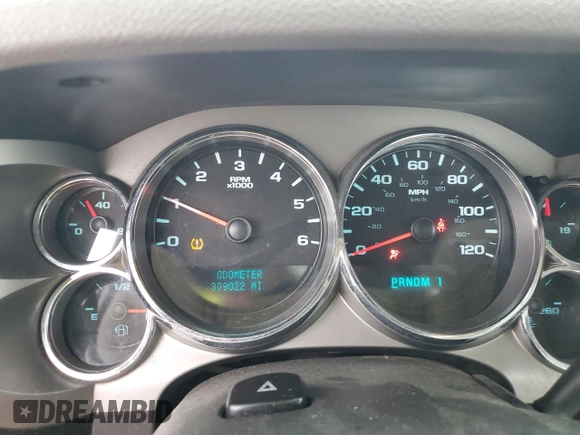 2009 GMC Sierra 1500 with VIN 1GTHC44K79E142956, listed as a Copart auction lot 80669944 with 309,022 mi miles and Salvage Title. Bid and sale history available at DreamBid. Image 9.