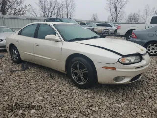 2002 Oldsmobile Aurora z VIN 1G3GS64C324168436, wystawiony jako Copart lot #84952644 z przebiegiem 152 785 mil mil oraz Tytuł czysty. Historia ofert i sprzedaży dostępna na DreamBid. Obrazek 4.