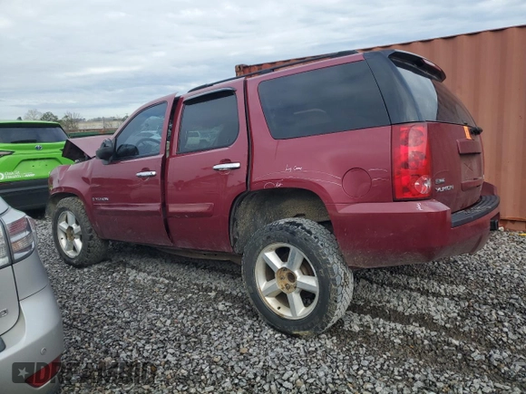 2007 GMC Yukon SLT with VIN 1GKFK13097R236775, listed as a Copart auction lot 46860725 with Not Provided miles and Salvage Title. Bid and sale history available at carsss.com. Image 2.