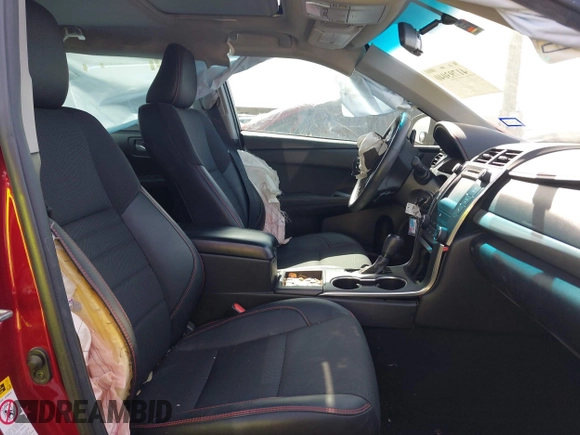 2017 Toyota Camry XLE with VIN 4T1BF1FK7HU796641, listed as a IAAI auction lot 41793040 with 117,282 mi miles. Bid and sale history available at carsss.com. Image 5.