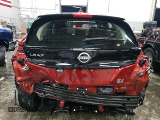 2025 Nissan LEAF SV Plus with VIN 1N4CZ1CV8SC558461, listed as a Copart auction lot 42173305 with 2,191 mi miles and Salvage Title. Bid and sale history available at carsss.com. Image 6.