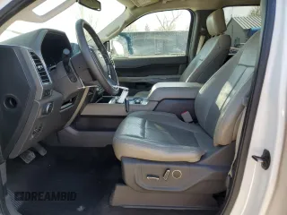 2018 Ford Expedition XLT z VIN 1FMJU1JT1JEA70890, wystawiony jako Copart lot #50093885 z przebiegiem 147 137 mil mil oraz Szkoda całkowita • Salvage title. Historia ofert i sprzedaży dostępna na DreamBid. Obrazek 7.