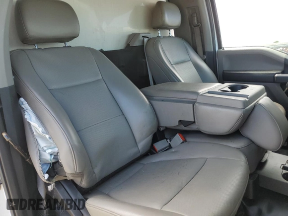 2019 Ford F-150 XL with VIN 1FTMF1C55KKD84717, listed as a Copart auction lot 55502855 with 179,343 mi miles and Clean title. Bid and sale history available at DreamBid. Image 10.