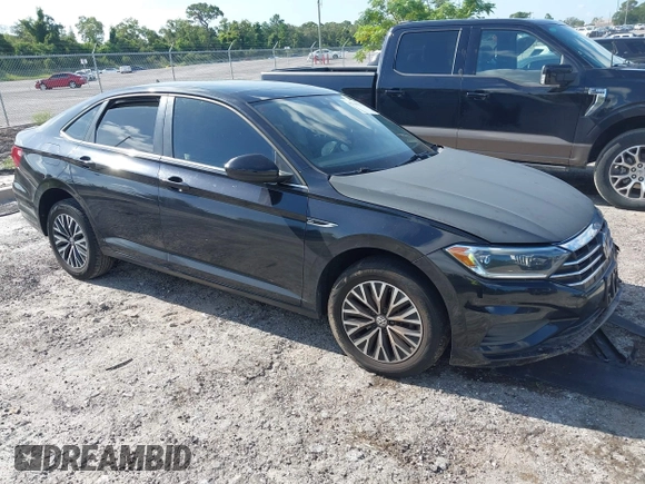 2019 Volkswagen Jetta SEL with VIN 3VWEB7BU7KM193642, listed as a IAAI auction lot 42718572 with 124,633 mi miles and . Bid and sale history available at DreamBid. Image 1.