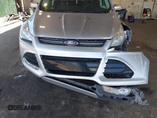2016 Ford Escape Titanium с VIN 1FMCU9JX3GUB75889, выставлен на аукционе IAAI как лот 42188565 с пробегом 121 638 миль миль и . История ставок и продаж доступна на DreamBid. Изображение 6.