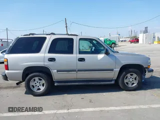 2004 Chevrolet Tahoe LS with VIN 1GNEC13T44R208111, listed as a IAAI auction lot 42189452 with 207,736 mi miles and . Bid and sale history available at DreamBid. Image 13.