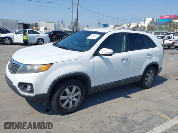 2013 Kia Sorento LX with VIN 5XYKT3A61DG317094, listed as a IAAI auction lot 42747947 with 235,917 mi miles and . Bid and sale history available at DreamBid. Image 2.