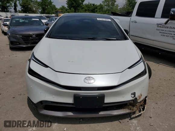 2024 Toyota Prius LE with VIN JTDACAAU6R3034409, listed as a Copart auction lot 61341845 with 11,041 mi miles and Salvage title. Bid and sale history available at DreamBid. Image 5.