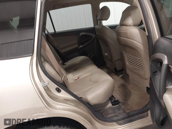 2008 Toyota RAV4 Ltd with VIN JTMZK31V486012044, listed as a IAAI auction lot 41305510 with 131,281 mi miles. Bid and sale history available at carsss.com. Image 8.