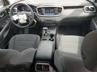 2020 Kia Sorento L with VIN 5XYPG4A32LG658895, listed as a Copart auction lot 52853975 with 51,142 mi miles and Salvage Title. Bid and sale history available at carsss.com. Image 8.