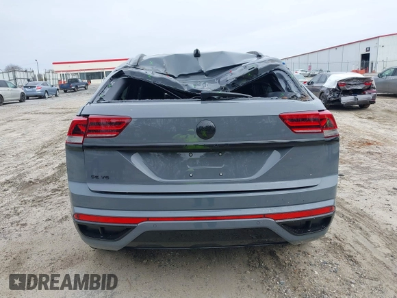 2021 Volkswagen Atlas SE with VIN 1V2PE2CAXMC231037, listed as a IAAI auction lot 41380581 with 40,889 mi miles and . Bid and sale history available at DreamBid. Image 16.