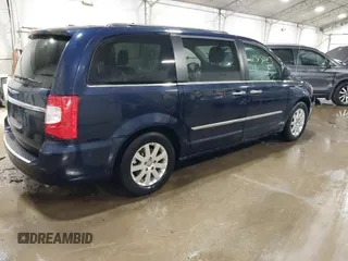 2016 Chrysler Town & Country Touring with VIN 2C4RC1BG8GR194307, listed as a IAAI auction lot 41515423 with 84,930 mi miles. Bid and sale history available at carsss.com. Image 4.