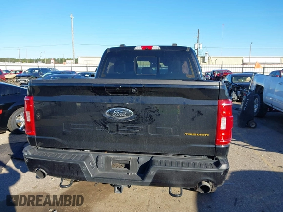 2022 Ford F-150 XL with VIN 1FTEW1E8XNFC14085, listed as a IAAI auction lot 41255521 with 64,603 mi miles and . Bid and sale history available at DreamBid. Image 16.