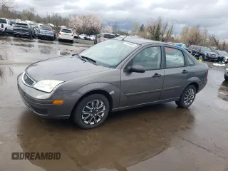 2005 Ford Focus S with VIN 1FAFP34N05W285547, listed as a Copart auction lot 49440865 with 134,354 mi miles and Salvage Title. Bid and sale history available at carsss.com. Image 1.