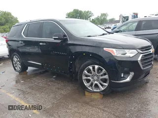 2020 Chevrolet Traverse Premier z VIN 1GNEVKKW2LJ268798, wystawiony jako IAAI lot #42393287 z przebiegiem 111 189 mil mil oraz . Historia ofert i sprzedaży dostępna na DreamBid. Obrazek 1.