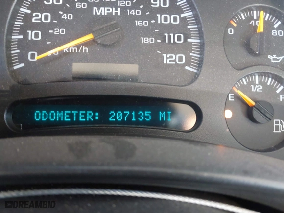 2003 Chevrolet Tahoe LS with VIN 1GNEC13Z43R282194, listed as a IAAI auction lot 41363024 with 207,135 mi miles. Bid and sale history available at carsss.com. Image 7.