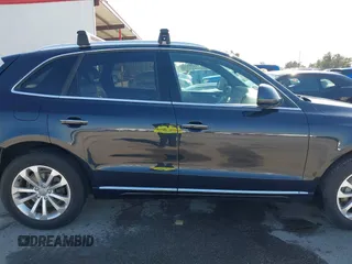2015 Audi Q5 Premium Plus with VIN WA1LFAFP7FA119828, listed as a IAAI auction lot 41023540 with 69,087 mi miles. Bid and sale history available at carsss.com. Image 14.
