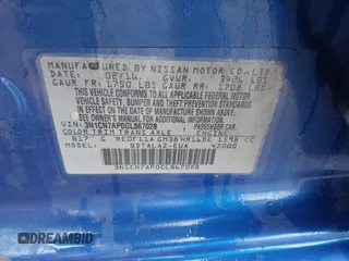 2016 Nissan Versa S z VIN 3N1CN7AP0GL867028, wystawiony jako IAAI lot #41877844 z przebiegiem 94 489 mil mil oraz . Historia ofert i sprzedaży dostępna na DreamBid. Obrazek 9.