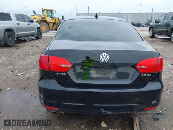 2011 Volkswagen Jetta SE с VIN 3VWDZ7AJ6BM317592, выставлен на аукционе IAAI как лот 42357861 с пробегом 189 330 миль миль и . История ставок и продаж доступна на DreamBid. Изображение 17.