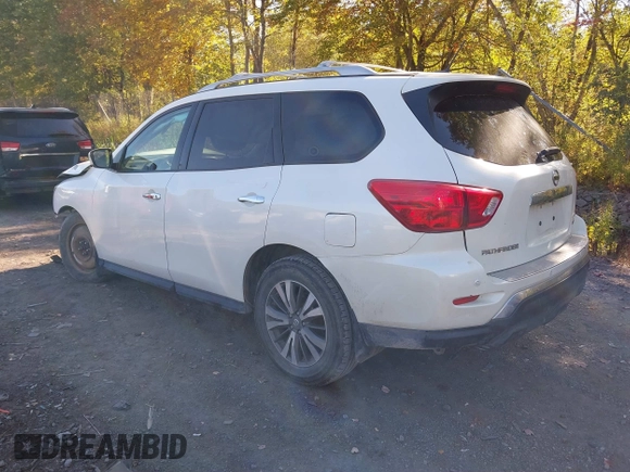 2017 Nissan Pathfinder SV with VIN 5N1DR2MM6HC696479, listed as a IAAI auction lot 41340074 with 117,754 mi miles. Bid and sale history available at carsss.com. Image 3.