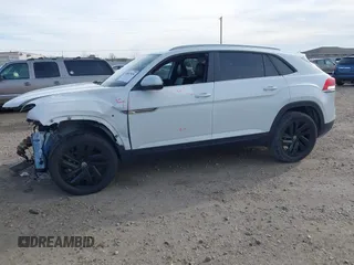 2022 Volkswagen Atlas SE with VIN 1V2JE2CA5NC220468, listed as a IAAI auction lot 40873030 with 78,867 mi miles and . Bid and sale history available at DreamBid. Image 18.