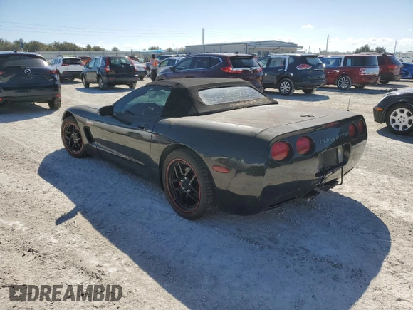 2001 Chevrolet Corvette with VIN 1G1YY32G615104139, listed as a Copart auction lot 77477034 with 0 mi miles and Salvage Title. Bid and sale history available at carsss.com. Image 2.