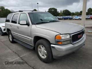2004 GMC Yukon SLT with VIN 1GKEK13Z84R294379, listed as a Copart auction lot 74058744 with 0 mi miles and Salvage Title. Bid and sale history available at carsss.com. Image 4.