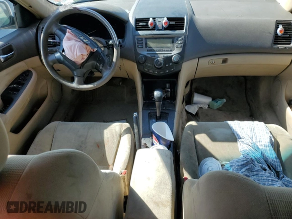2006 Honda Accord LX с VIN 1HGCM56436A065311, выставлен на аукционе Copart как лот 52353555 с пробегом 254 675 миль миль и Списание • Salvage title. История ставок и продаж доступна на DreamBid. Изображение 8.