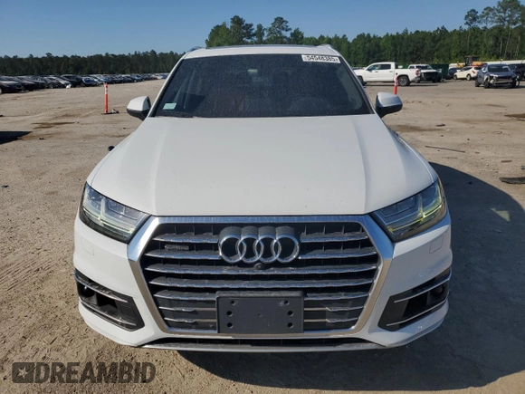 2017 Audi Q7 Prestige with VIN WA1VAAF74HD040786, listed as a Copart auction lot 54548385 with 111,233 mi miles and Salvage title. Bid and sale history available at DreamBid. Image 5.