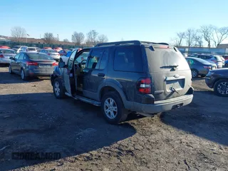 2006 Ford Explorer XLT with VIN 1FMEU73896ZA09638, listed as a IAAI auction lot 41452293 with 174,980 mi miles and . Bid and sale history available at DreamBid. Image 3.