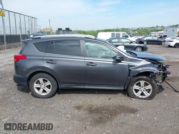 2014 Toyota RAV4 XLE with VIN 2T3RFREV0EW195521, listed as a IAAI auction lot 42248390 with 96,126 mi miles and . Bid and sale history available at DreamBid. Image 14.