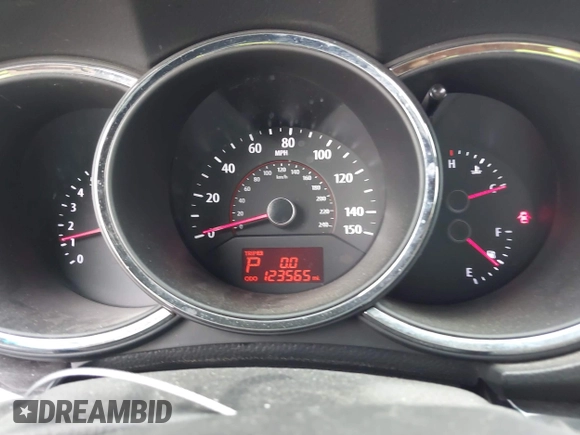 2012 Kia Sorento LX with VIN 5XYKT3A6XCG247528, listed as a IAAI auction lot 42194338 with 123,565 mi miles and . Bid and sale history available at carsss.com. Image 7.