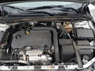 2022 Chevrolet Malibu LT with VIN 1G1ZD5ST0NF158626, listed as a Copart auction lot 83363184 with 44,106 mi miles and Salvage Title. Bid and sale history available at DreamBid. Image 11.