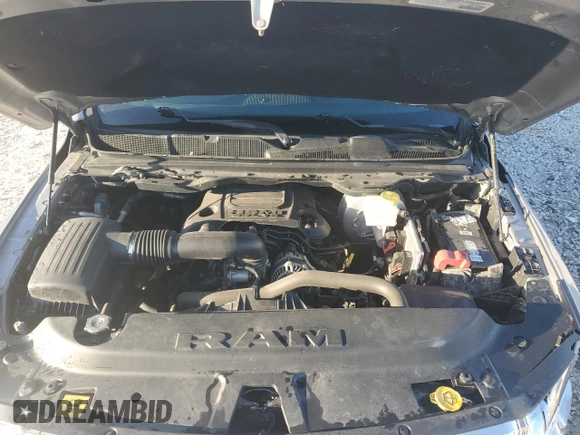 2019 Ram 1500 Big Horn z VIN 1C6RREFT3KN685393, wystawiony jako Copart lot #46754765 z przebiegiem 156 347 mil mil oraz Czysty tytuł • Clean title. Historia ofert i sprzedaży dostępna na DreamBid. Obrazek 11.