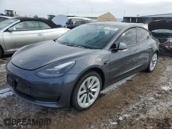 2023 Tesla Model 3 z VIN 5YJ3E1EA5PF453340, wystawiony jako Copart lot #45704835 z przebiegiem 27 114 mil mil oraz Szkoda całkowita • Salvage title. Historia ofert i sprzedaży dostępna na DreamBid. Obrazek 1.