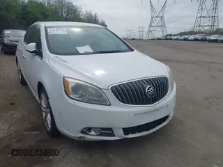 2013 Buick Verano with VIN 1G4PP5SK4D4114924, listed as a IAAI auction lot 42046329 with 113,316 mi miles. Bid and sale history available at carsss.com. Image 6.