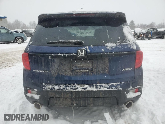 2025 Honda Passport EX-L z VIN 5FNYF8H55SB005439, wystawiony jako Copart lot #87375214 z przebiegiem 2575 mil mil oraz Szkoda całkowita • Salvage title. Historia ofert i sprzedaży dostępna na DreamBid. Obrazek 6.