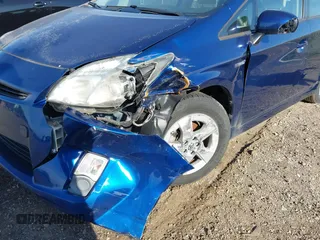 2011 Toyota Prius I with VIN JTDKN3DU1B1410358, listed as a IAAI auction lot 42244411 with 178,955 mi miles and . Bid and sale history available at DreamBid. Image 6.